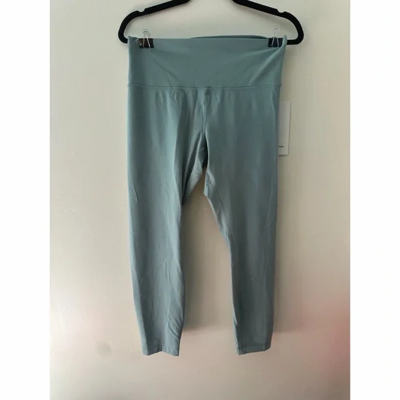 NWT Lululemon Wunder Train High-Rise Tight with Pockets 25" Size 12 - Picture 2 of 6